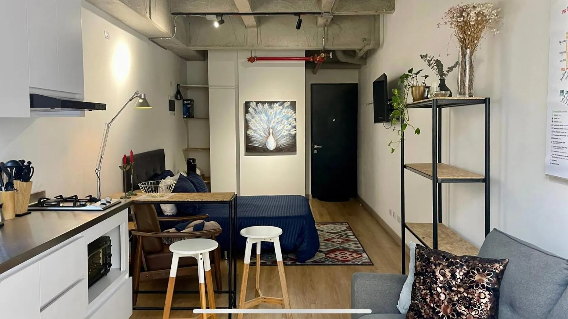 Loft - Patio Privado - Primer Parque Laureles Medellin