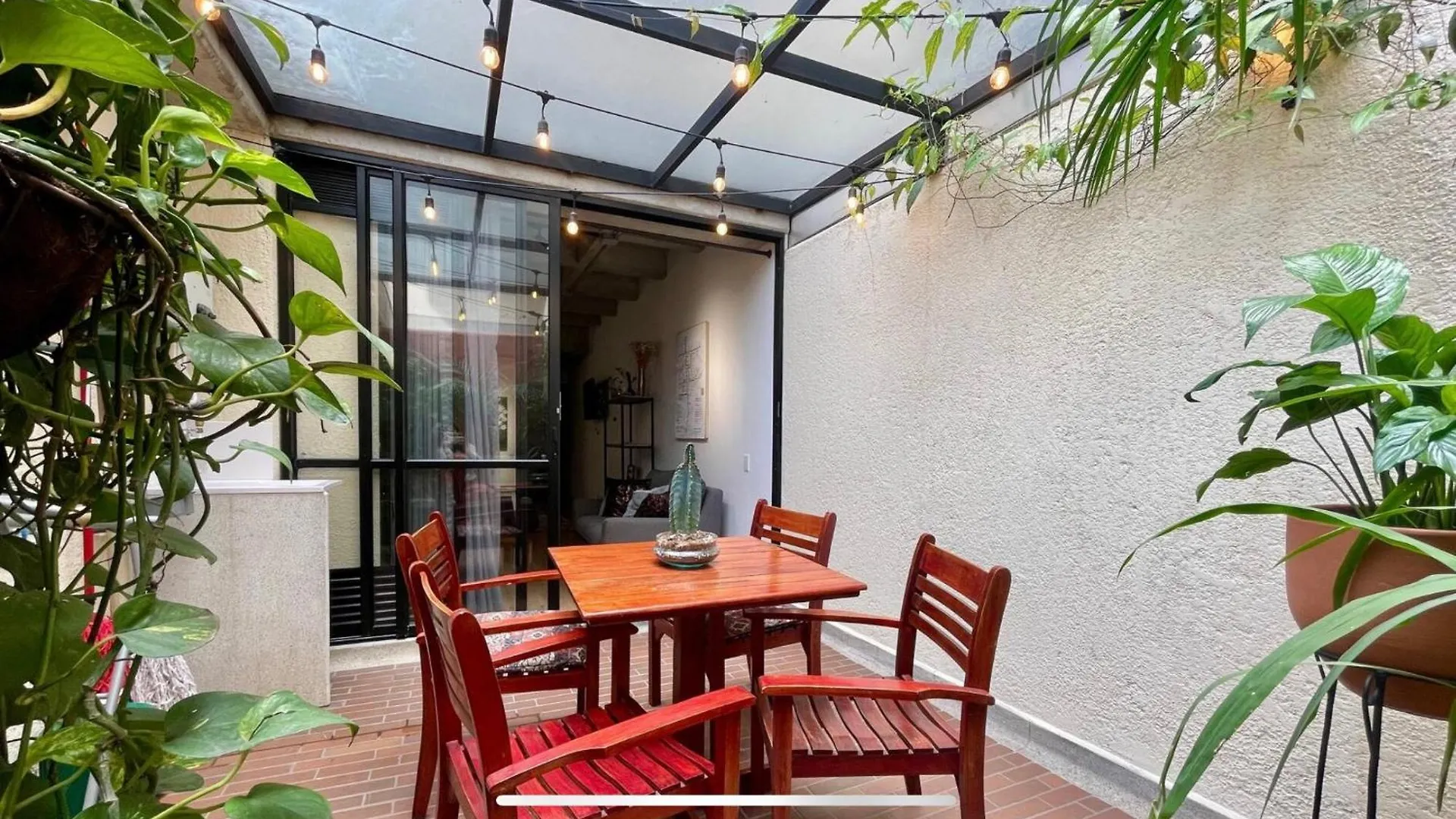 Apartment Loft - Patio Privado - Primer Parque Laureles Medellin Colombia
