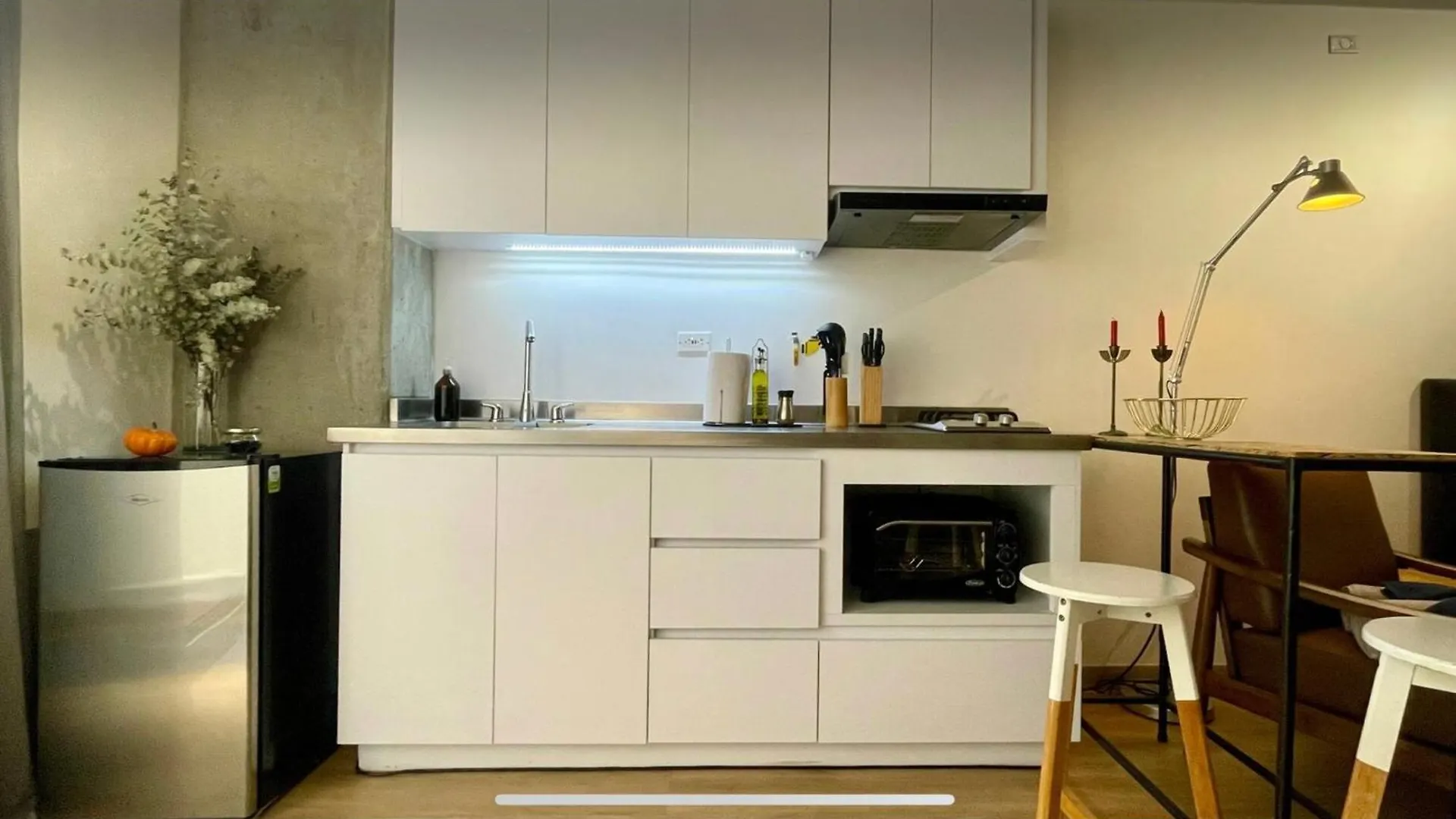 Loft - Patio Privado - Primer Parque Laureles Medellin